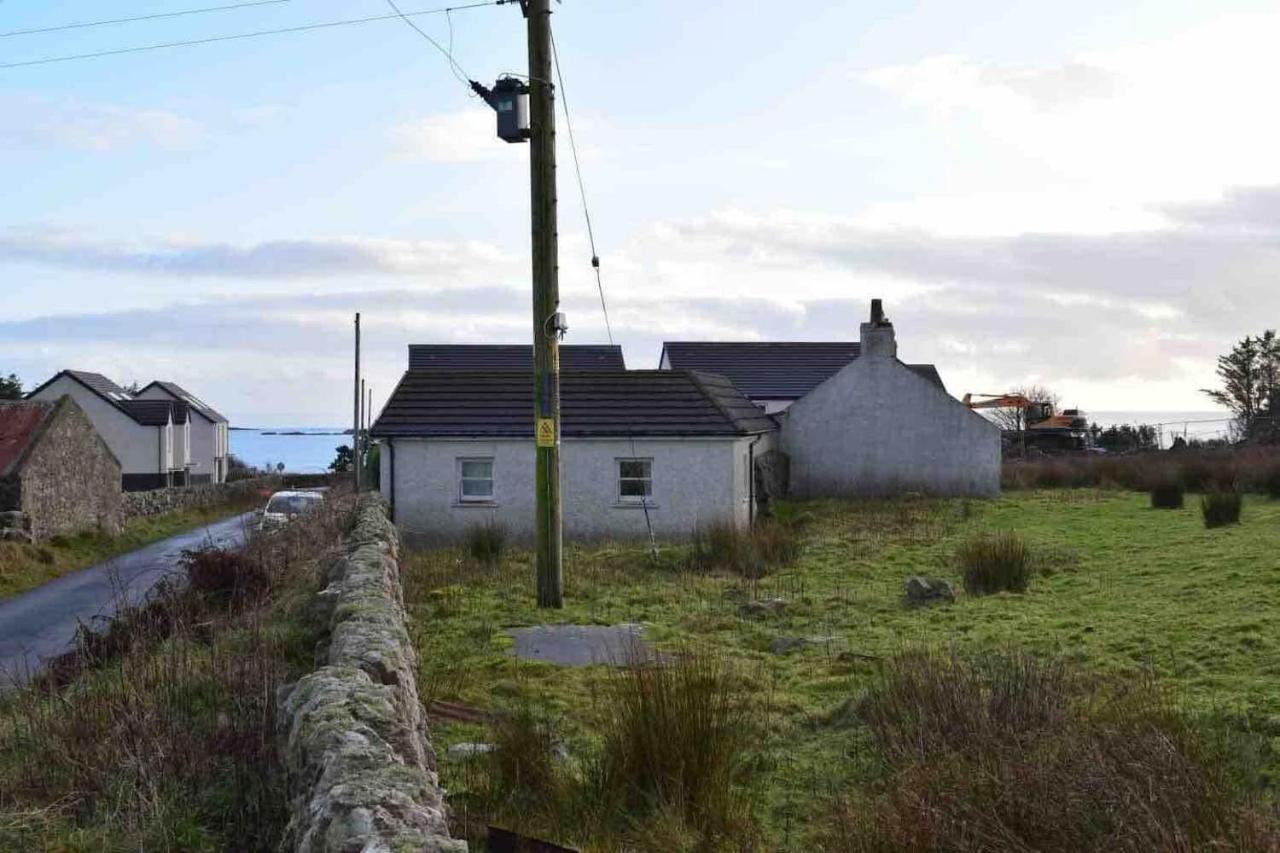 Quaint And Quirky Cottage In Port Ellen Esterno foto